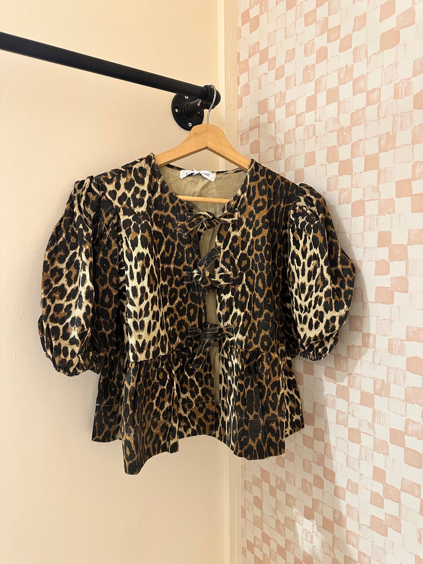 Norah Leopard Print Blouse | last one size xsmall